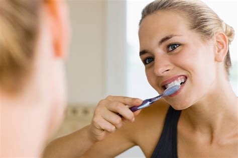 How Long Should You Wait To Eat After Brushing Your Teeth The Heart