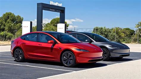 Tesla Supercharger V4 Confirmed For 2025 With 500kw Charging Power