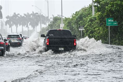 Tropical Storm Eta Slams Florida With High Winds And ‘life Threatening