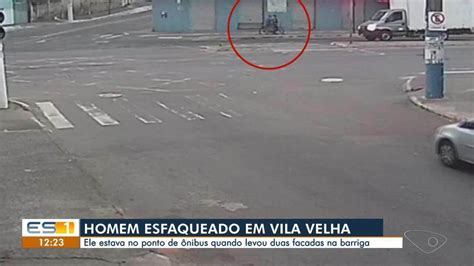 Vídeo homem é esfaqueado por assaltante enquanto acompanhava a esposa