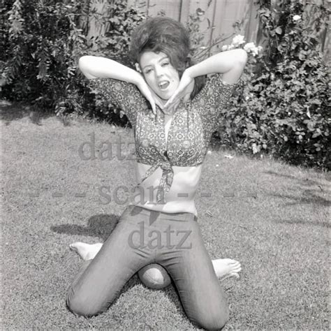 1960S VOGEL NEGATIVE SEXY Brunette Pinup Girl Dene Starnes Cheesecake