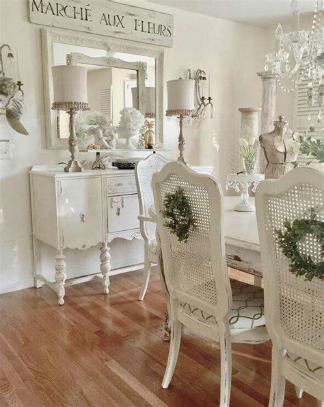 Pin By Ryanne Hunt On Vintagebohochippyshabby Shabby Chic Dining