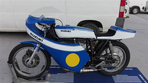 Sedlo Suzuki TR 500 TR 750 RG 500 MK1 T500 Saiad Sparton 500