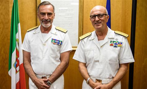 Il Capo Di Stato Maggiore Della Marina Militare In Visita Al Comando