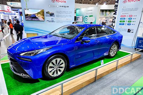 Toyota Mirai 氫燃料電池車在台首秀：三分鐘可加滿氫氣再上路，wltc 里程可達 750 公里ddcar 電動車