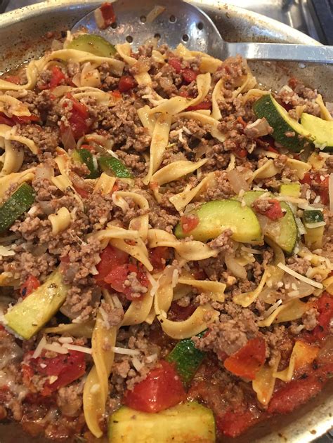 Cheesy Beef And Tomato Noodle Skillet