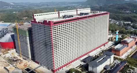 La Chine Inaugure La Plus Grande Porcherie Du Monde Un Building