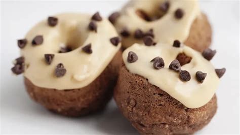 Baked Chocolate Doughnuts With Peanut Butter Glaze Recipe