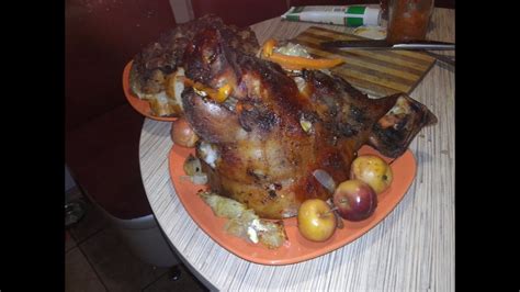 Голова свиньи. Как жарить голову поросенка - YouTube