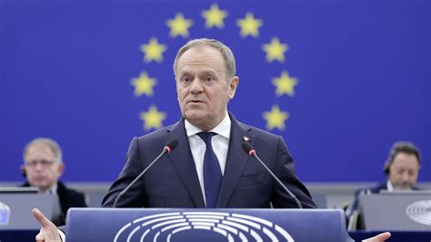 Anche L Europa Ha Il Suo Donald Tusk E Il Discorso Al Parlamento