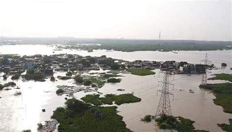 Delhi Flood दिल्ली में यमुना ने पिछले 45 सालों का तोड़ा रिकॉर्ड कई इलाके हुए जलमग्न