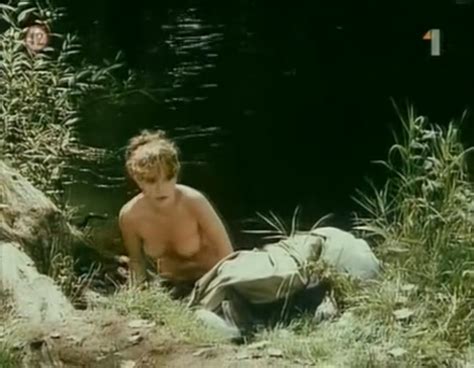 Naked Petra Vančíková Kolevská in Elisabeth s Courtyard