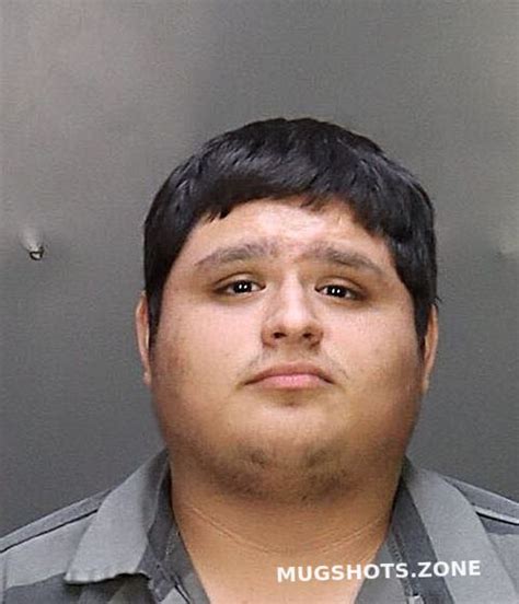 NICHOLAS LOPEZ 04/22/2023 - McLennan County Mugshots Zone