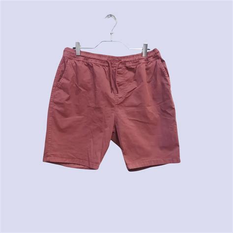 SHORT HOMBRE DRILL SPORT UVA - AyE Boutique