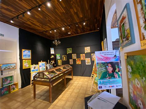 Cultura De Itarar Sp Realiza A Exposi O De Reciclarte Da Artista