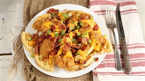 Chicken And Waffle Nachos