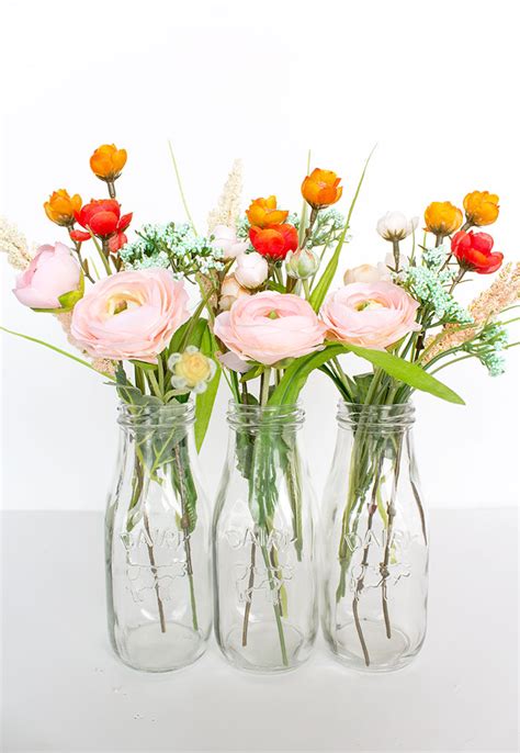 Simple Spring Flower Arrangement, 3 Different Ways - A Pretty Fix