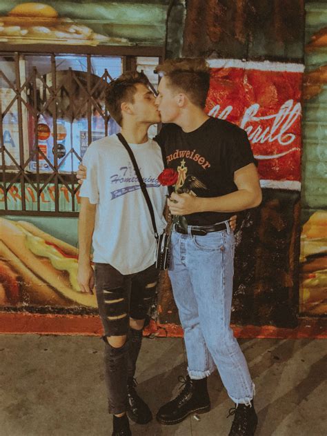 Pin by José Fer on Style Gay love Cute gay Gay romance