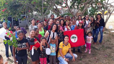 Baianas se organizam para 1º Encontro Nacional das Mulheres Sem Terra MST