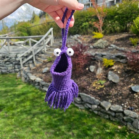 Mini Crochet Yip Yip Alien Hanging Holder Basket Etsy