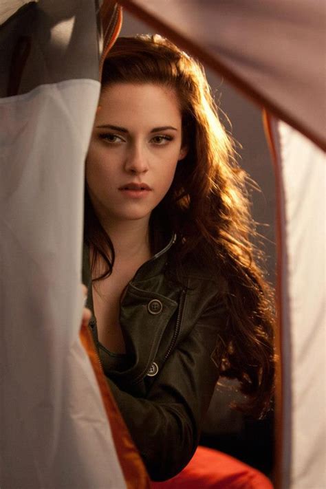 K-Stew, Bella - Kristen Stewart as Bella Swan/Cullen Fan Art (34299572) - Fanpop