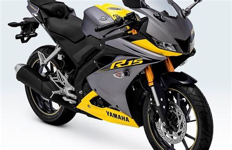 Yamaha R15 बाइक के दीवानों के लिए खबर आई है की फिर एक बार मार्केट मे