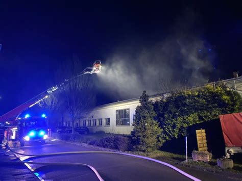 Zahlreiche Sturmeinsätze und Brände im Stadtgebiet Düren