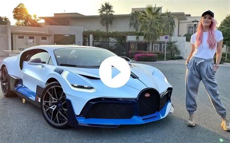 What the 1,500-hp Bugatti Divo feels like to drive