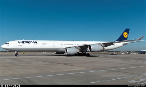 D AIHZ Airbus A340 642 Lufthansa Brad T JetPhotos