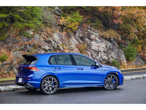 2023 Volkswagen Golf R: 36 Exterior Photos | U.S. News