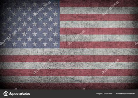 Vintage American Flag Close Wallpaper Stock Photo by ©marisha5 619313026