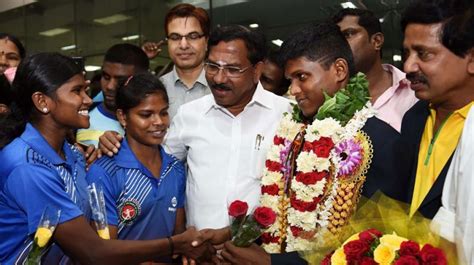 M Thangavelu Returns Home To Hero S Welcome