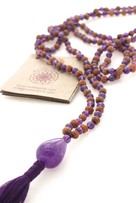 Sie können auf unterschiedliche Weise die richtige Mala auswählen