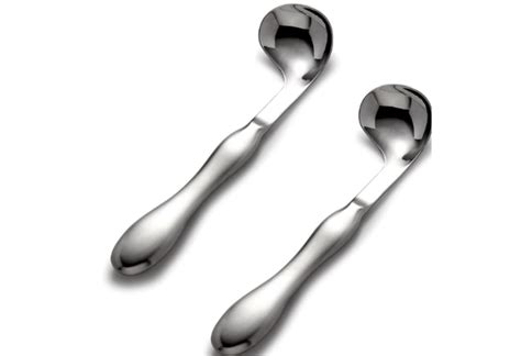 Best Adaptive Utensils for People with Hand Tremors ( Buying Guide 2024)