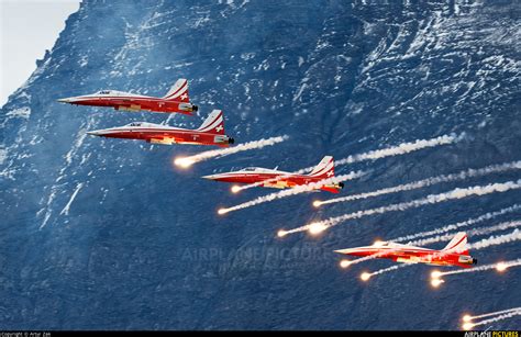 J Switzerland Air Force Patrouille Suisse Northrop F E Tiger