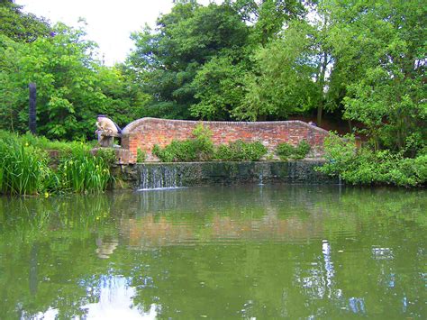 Old Oxford River - WHERE THAMES SMOOTH WATERS GLIDE