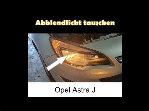 Come Sostituire La Lampadina Del Faro Anteriore Della Opel Astra J