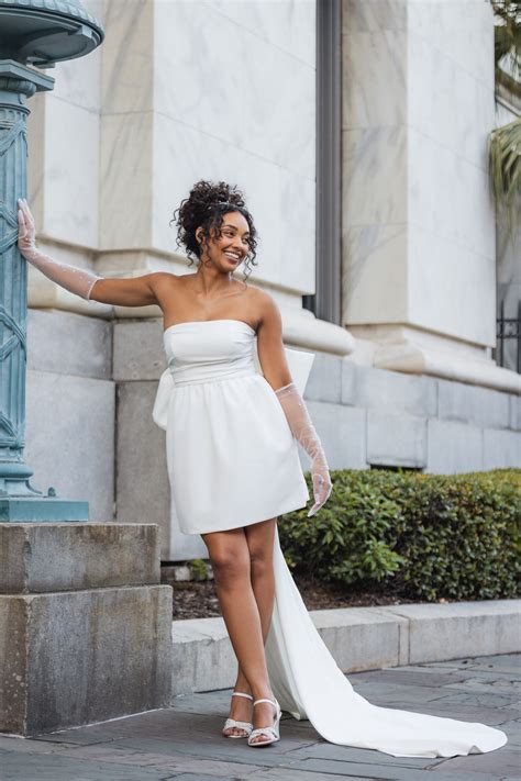 Adobe Photoshop Remove Dress 8