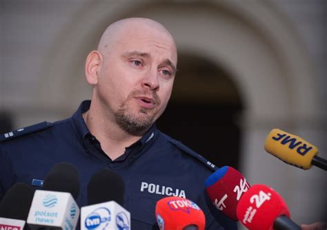 Marsz Miliona Serc Sto Eczna Policja Zabra A G Os