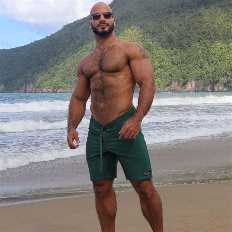 Andres Fernández 🇩🇴 On Instagram 😎🦍” Hairy Muscle Men Sexy Men