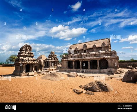 5 rathas monolíticos hindú Ancient Indian rock cortar la arquitectura