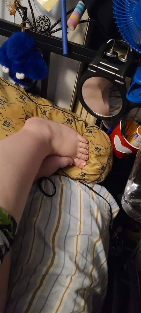 Lil Feets 82 Nude Pics 2 XHamster