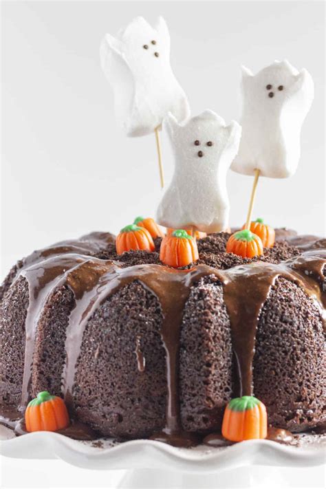 Halloween Shaped Cake