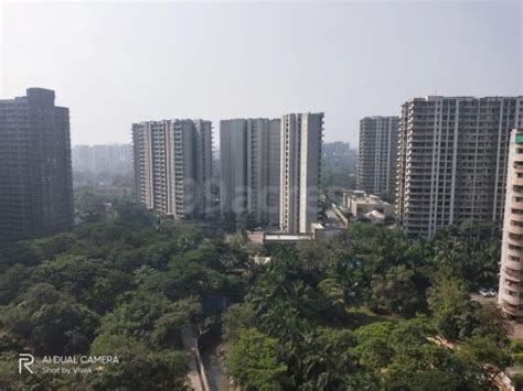 Bhk Apartment Flat For Sale In Wadhwa Boulevard Ghatkopar West