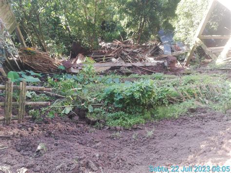 Longsor Di Gantarang Rumah Lansia Ambruk Dan Jalan Poros Sinjai Gowa