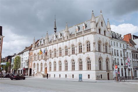 Beautiful Architecture in Kortrijk, Belgium | Jana Meerman