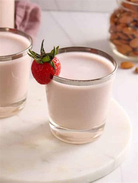 How To Make Dairy Free Strawberry Milk Plant Based Jess