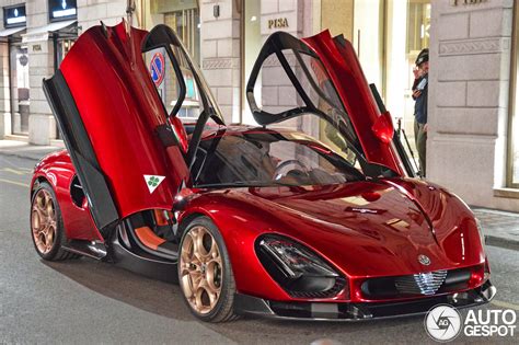 Monaco madness: Bottas behind the wheel of the first customer 33 Stradale