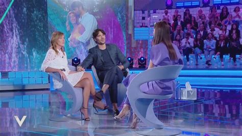 Maria Elena Boschi E Giulio Berruti L Intervista Integrale Verissimo