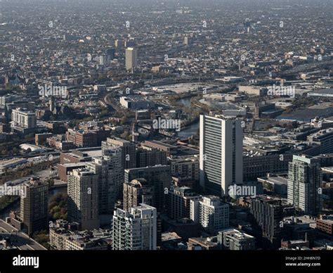 Montgomery Ward headquarters building designed by Minoru Yamasaki Stock Photo - Alamy